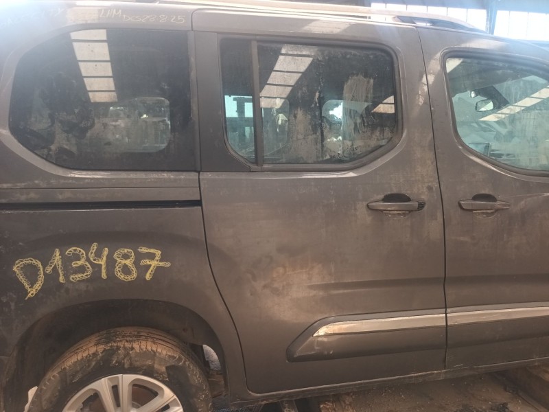 Recambio de puerta lateral corredera derecha para toyota proace city verso monospace (bky_) 1.2 vvt-i 130 (bkynp) referencia OEM