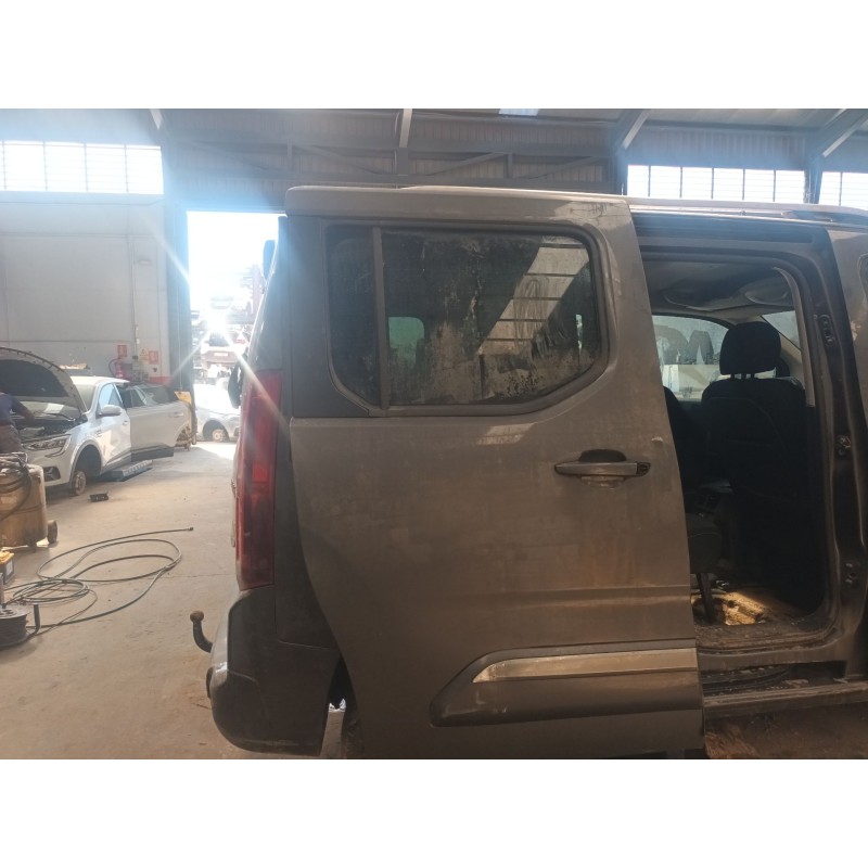 Recambio de puerta lateral corredera derecha para toyota proace city verso monospace (bky_) 1.2 vvt-i 130 (bkynp) referencia OEM