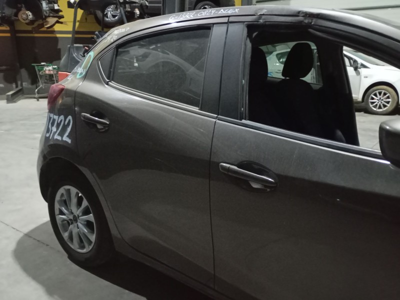 Recambio de puerta trasera derecha para mazda 2 hatchback (dl, dj) 1.5 skyactiv-g referencia OEM IAM   