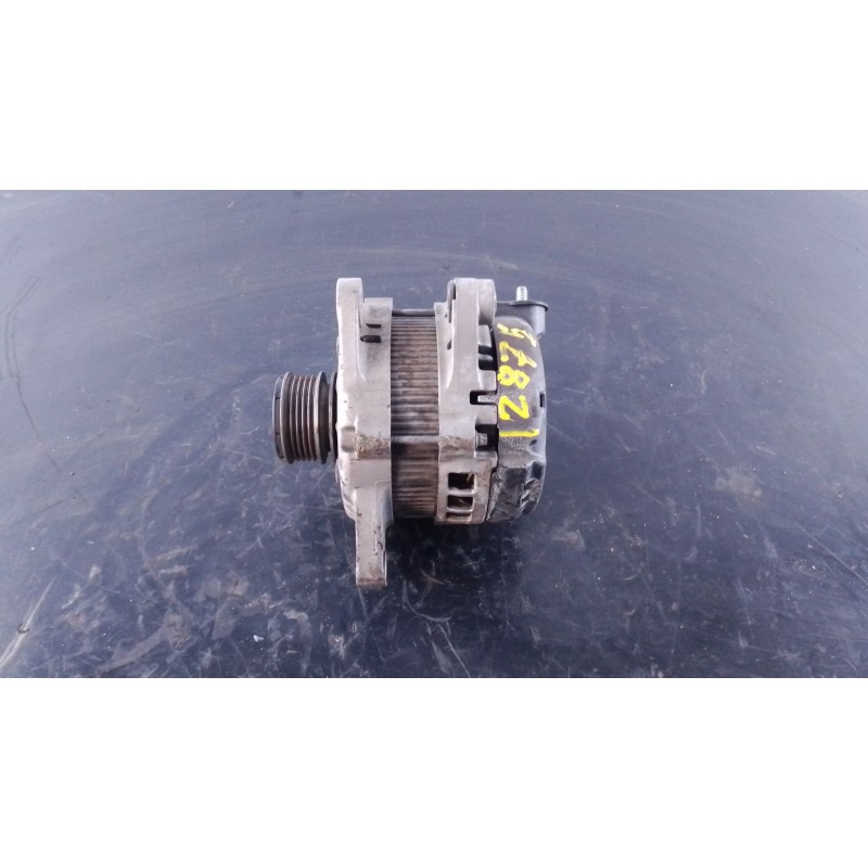 Recambio de alternador para kia carens iv van (a4) crdi referencia OEM IAM   