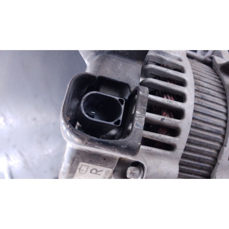 Recambio de alternador para kia carens iv van (a4) crdi referencia OEM IAM   