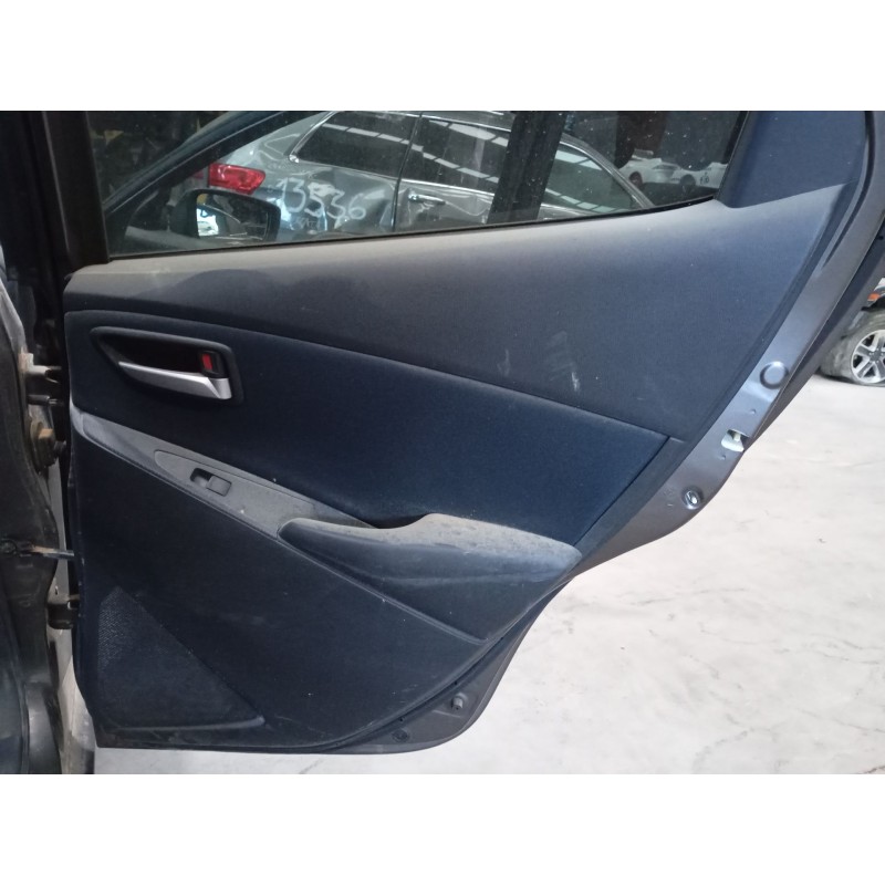 Recambio de guarnecido puerta trasera derecha para mazda 2 hatchback (dl, dj) 1.5 skyactiv-g referencia OEM IAM   