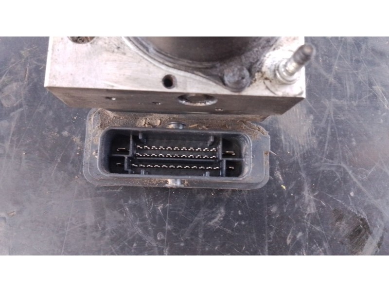 Recambio de abs para iveco daily vi caja/chasis 33s15, 35s15, 35c15 referencia OEM IAM 5801815699 0265243239 