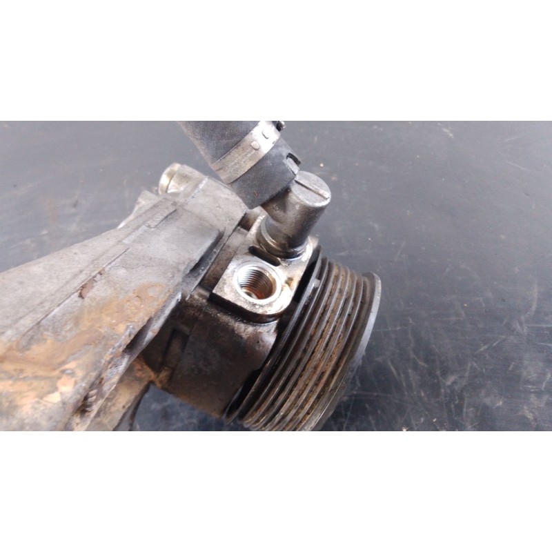 Recambio de bomba direccion para iveco daily vi caja/chasis 33s15, 35s15, 35c15 referencia OEM IAM   