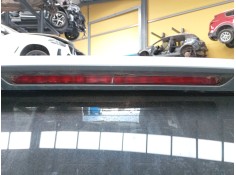 LUZ CENTRAL DE FRENO 