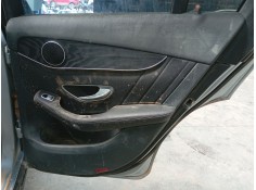 GUARNECIDO PUERTA TRASERA DERECHA 