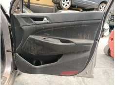 GUARNECIDO PUERTA DELANTERA DERECHA 