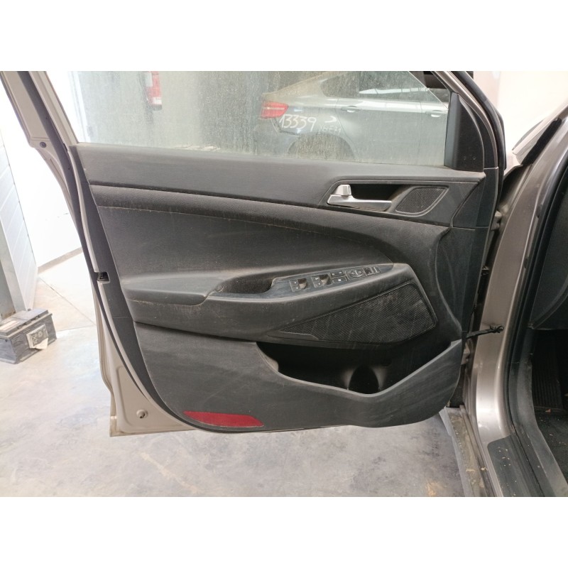 Recambio de guarnecido puerta delantera izquierda para hyundai tucson (tl, tle) 1.7 crdi referencia OEM IAM   