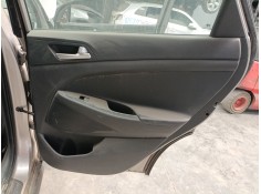 GUARNECIDO PUERTA TRASERA DERECHA 