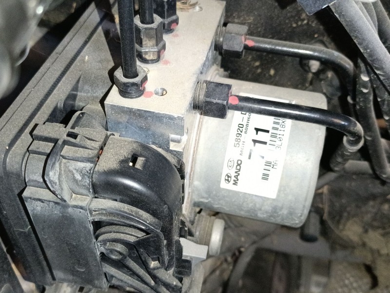 Recambio de abs para hyundai tucson (tl, tle) 1.7 crdi referencia OEM IAM 58920D7110  