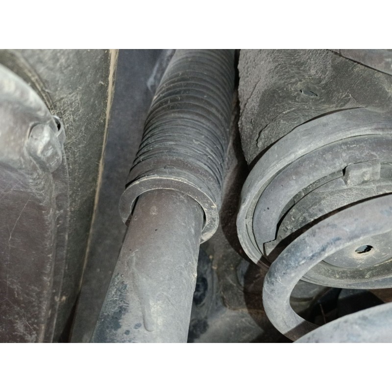 Recambio de amortiguador trasero izquierdo para hyundai tucson (tl, tle) 1.7 crdi referencia OEM IAM   