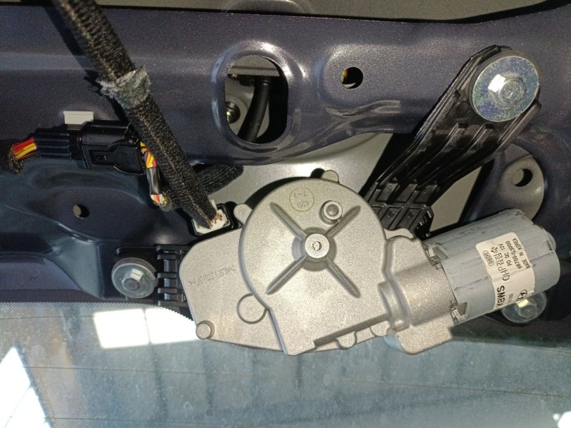 Recambio de motor limpia trasero para hyundai i30 (pde, pd, pden) 1.0 t-gdi referencia OEM IAM   