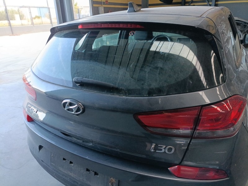 Recambio de porton trasero para hyundai i30 (pde, pd, pden) 1.0 t-gdi referencia OEM IAM   
