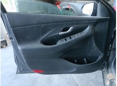 GUARNECIDO PUERTA DELANTERA IZQUIERDA 