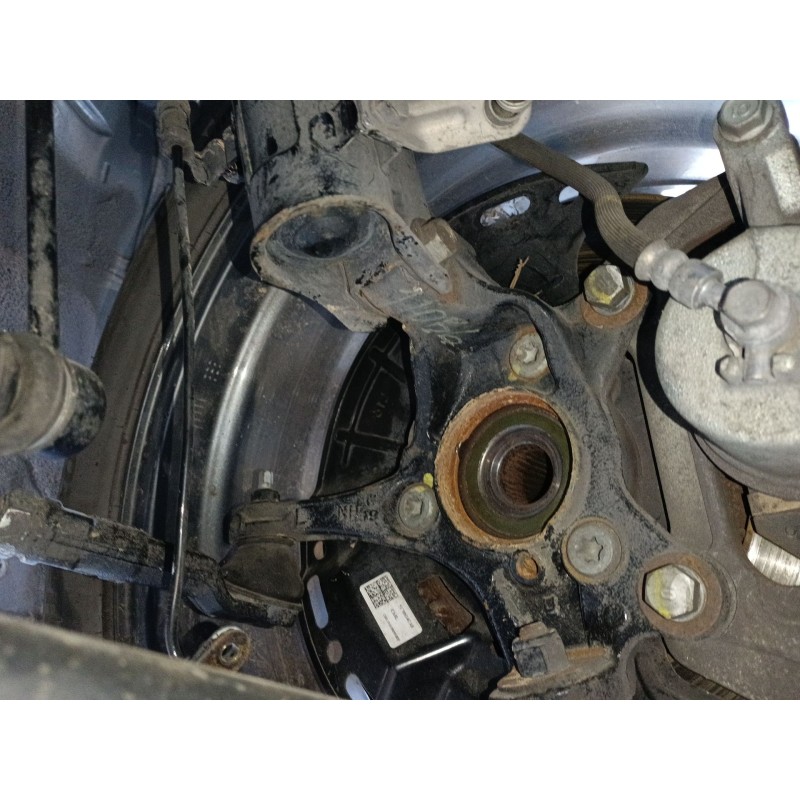 Recambio de mangueta delantera izquierda para hyundai i30 (pde, pd, pden) 1.0 t-gdi referencia OEM IAM   
