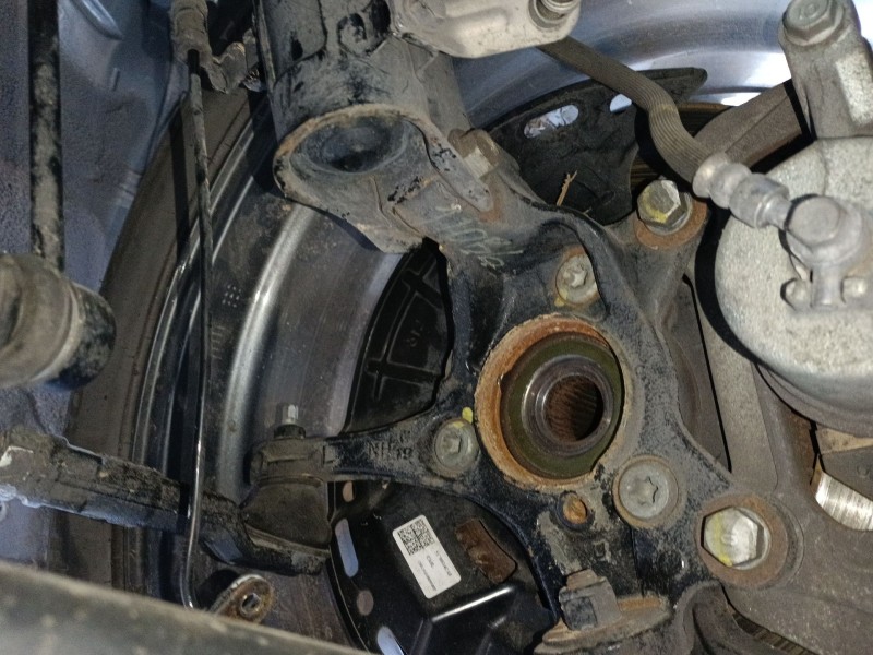 Recambio de mangueta delantera izquierda para hyundai i30 (pde, pd, pden) 1.0 t-gdi referencia OEM IAM   