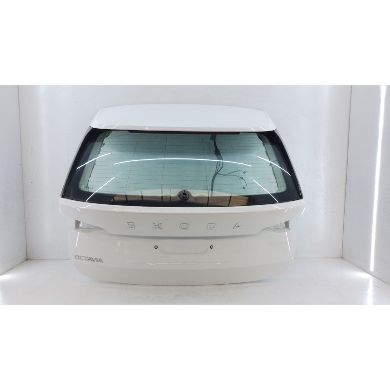 Recambio de porton trasero para skoda octavia iv combi (nx5, pv5) 2.0 tdi referencia OEM IAM   