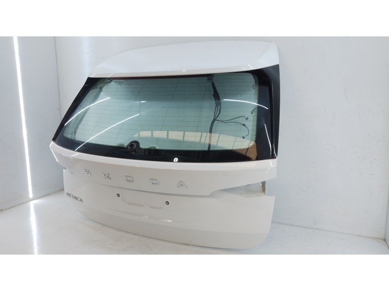 Recambio de porton trasero para skoda octavia iv combi (nx5, pv5) 2.0 tdi referencia OEM IAM   
