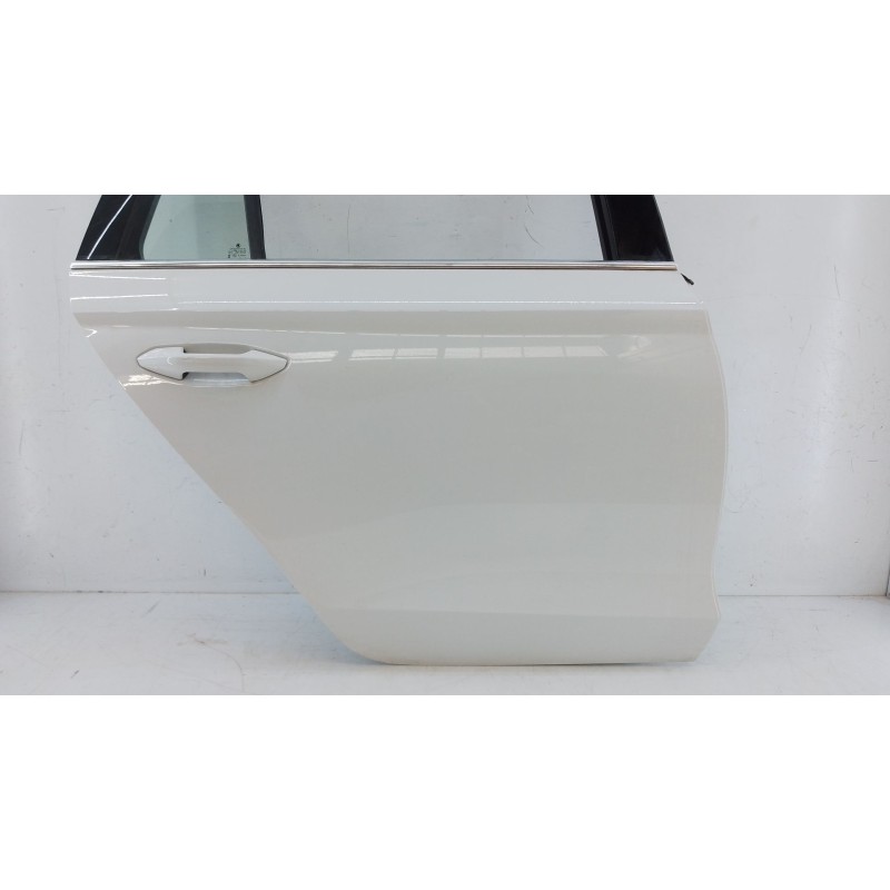 Recambio de puerta trasera derecha para skoda octavia iv combi (nx5, pv5) 2.0 tdi referencia OEM IAM   C1-A1-2