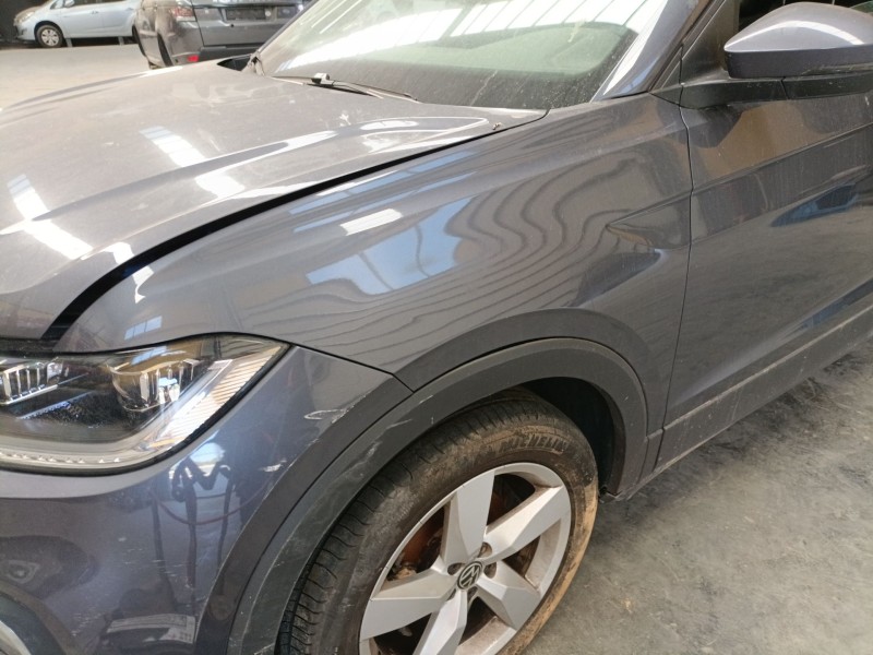 Recambio de aleta delantera izquierda para volkswagen t-cross (c11, d31) 1.0 tsi referencia OEM IAM   