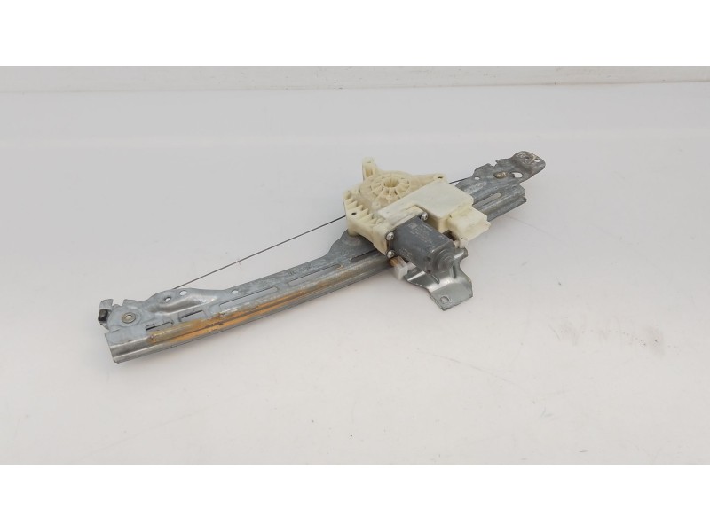 Recambio de elevalunas trasero izquierdo para peugeot 308 active referencia OEM IAM   