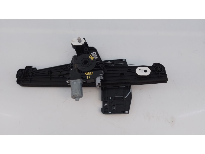 Recambio de elevalunas trasero izquierdo para peugeot 208 ii (ub_, up_, uw_, uj_) 1.2 puretech 100 referencia OEM IAM   