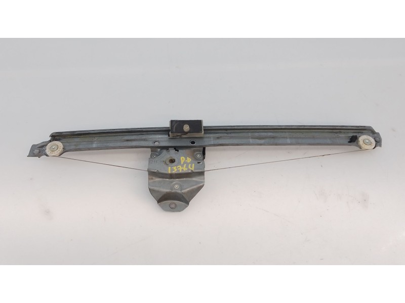 Recambio de elevalunas delantero derecho para opel vivaro b autobús (x82) 1.6 cdti (06) referencia OEM IAM   