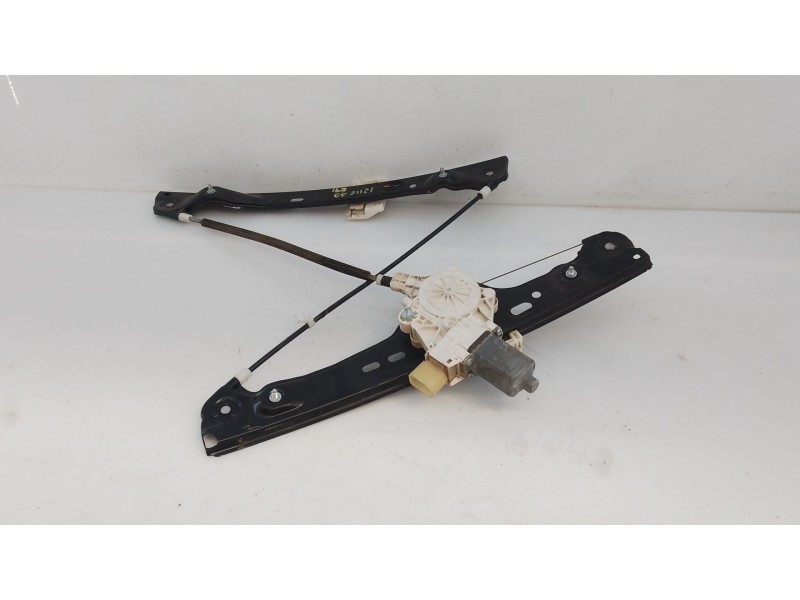 Recambio de elevalunas delantero derecho para bmw serie 3 touring (e91) 330d referencia OEM IAM   