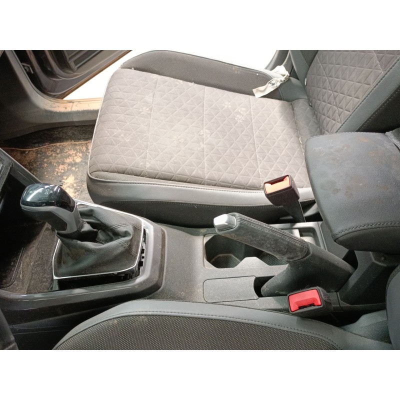 Recambio de consola central para volkswagen t-cross (c11, d31) 1.0 tsi referencia OEM IAM   