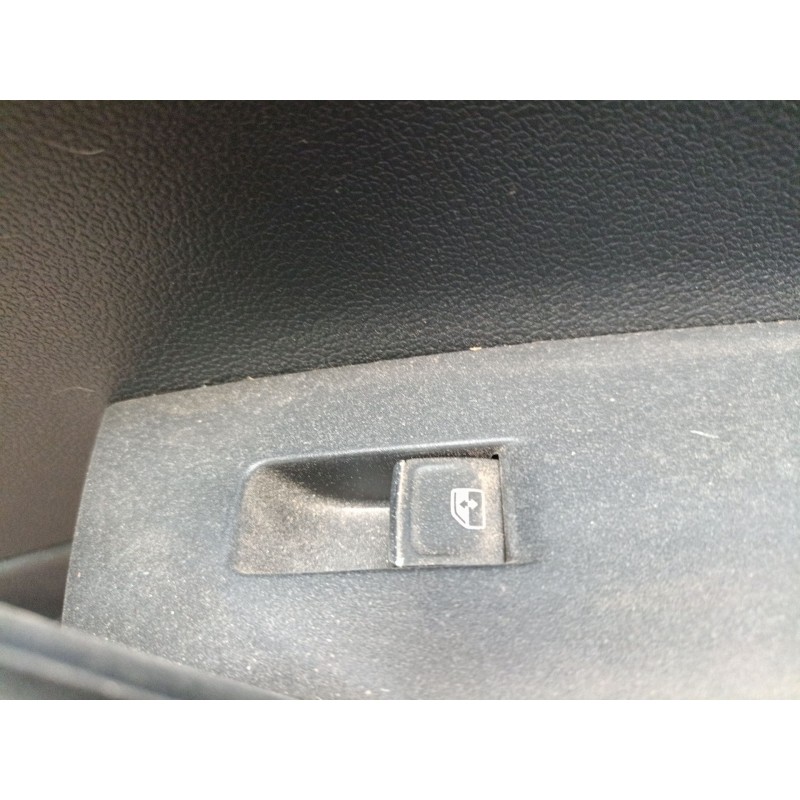 Recambio de mando elevalunas delantero derecho para volkswagen t-cross (c11, d31) 1.0 tsi referencia OEM IAM   