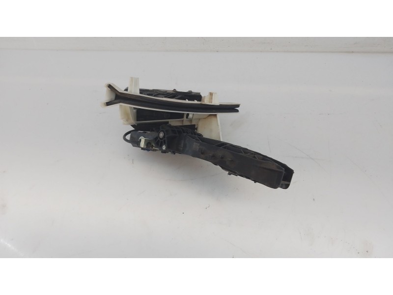 Recambio de cerradura puerta trasera derecha para ford puma (j2k, cf7) 1.0 ecoboost mhev referencia OEM IAM   