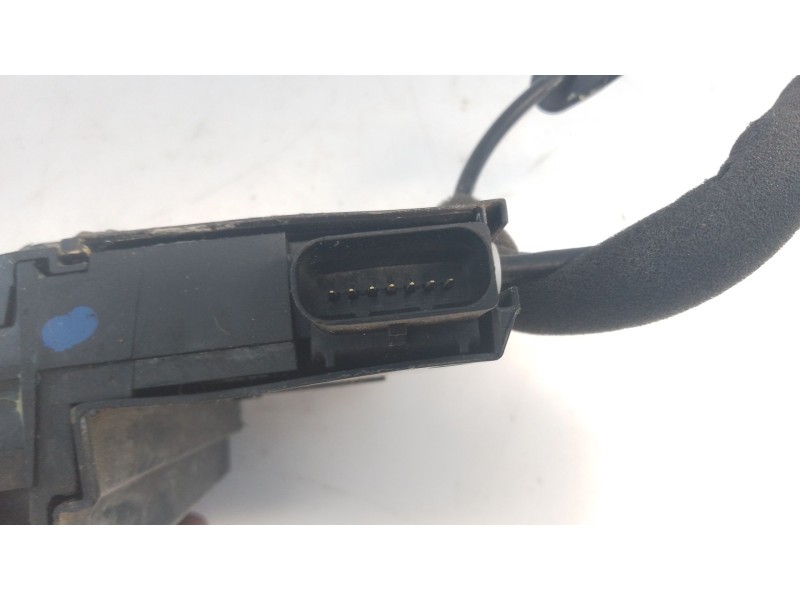 Recambio de cerradura puerta trasera izquierda para peugeot 308 active referencia OEM IAM   