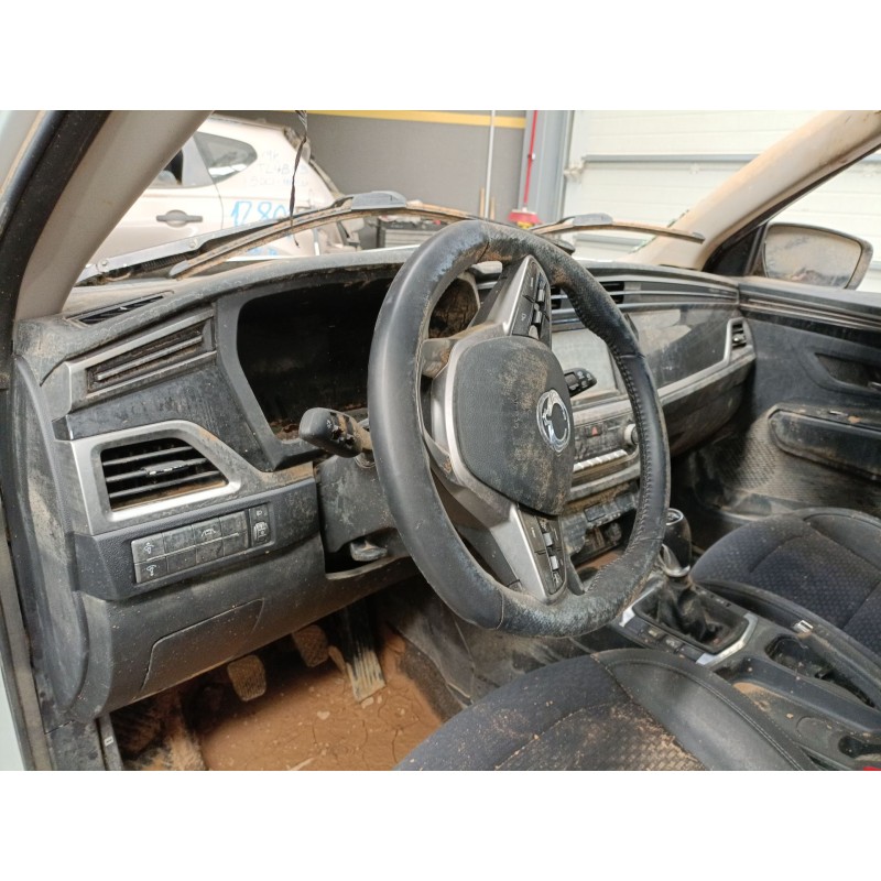 Recambio de salpicadero para ssangyong korando (c300) 1.5 e-xgdi referencia OEM IAM   