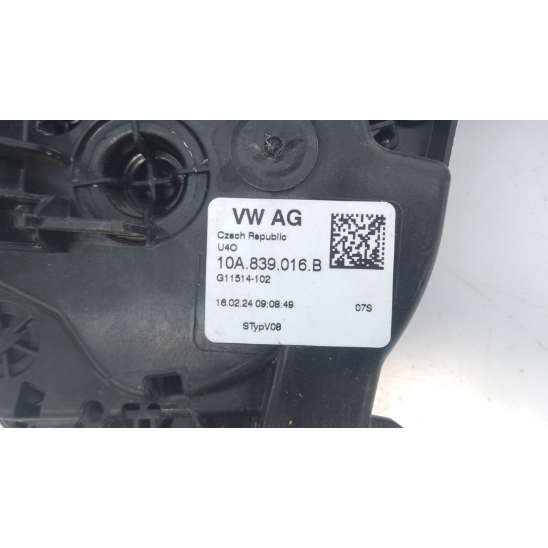 Recambio de cerradura puerta trasera derecha para volkswagen taigo (cs1) 1.0 tsi referencia OEM IAM 10A839016B  