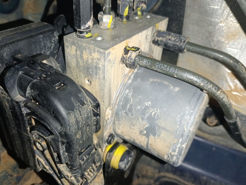 Recambio de abs para ssangyong korando (c300) 1.5 e-xgdi referencia OEM IAM   