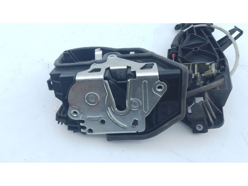 Recambio de cerradura puerta delantera derecha para bmw serie 3 touring (e91) 330d referencia OEM IAM   