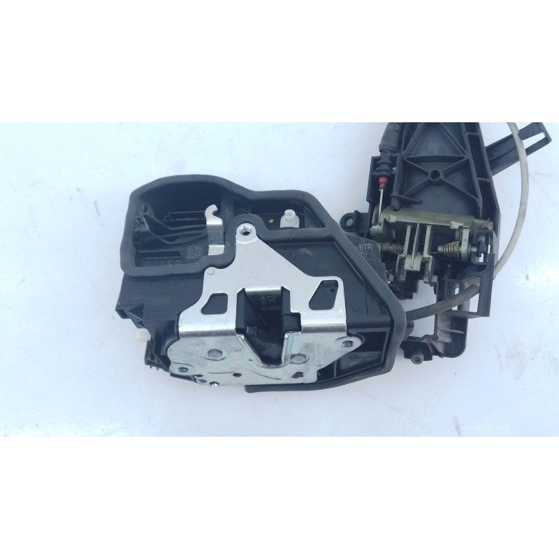 Recambio de cerradura puerta delantera derecha para bmw serie 3 touring (e91) 330d referencia OEM IAM   