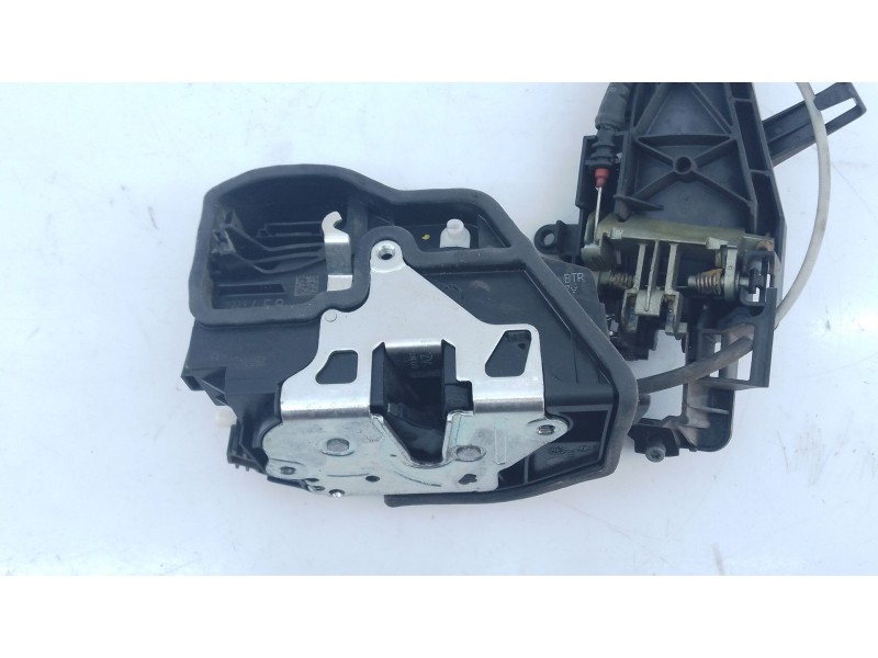 Recambio de cerradura puerta delantera derecha para bmw serie 3 touring (e91) 330d referencia OEM IAM   