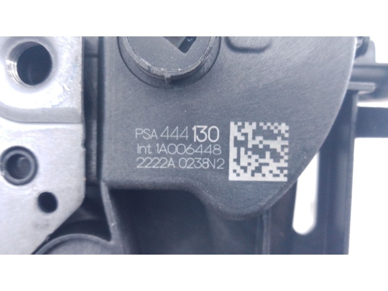 Recambio de cerradura puerta trasera izquierda para peugeot 208 ii (ub_, up_, uw_, uj_) 1.2 puretech 100 referencia OEM IAM   