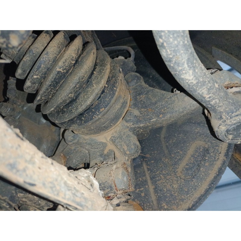 Recambio de mangueta delantera derecha para ssangyong korando (c300) 1.5 e-xgdi referencia OEM IAM   