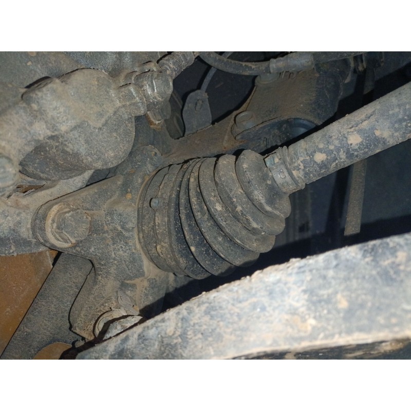 Recambio de mangueta delantera derecha para ssangyong korando (c300) 1.5 e-xgdi referencia OEM IAM   