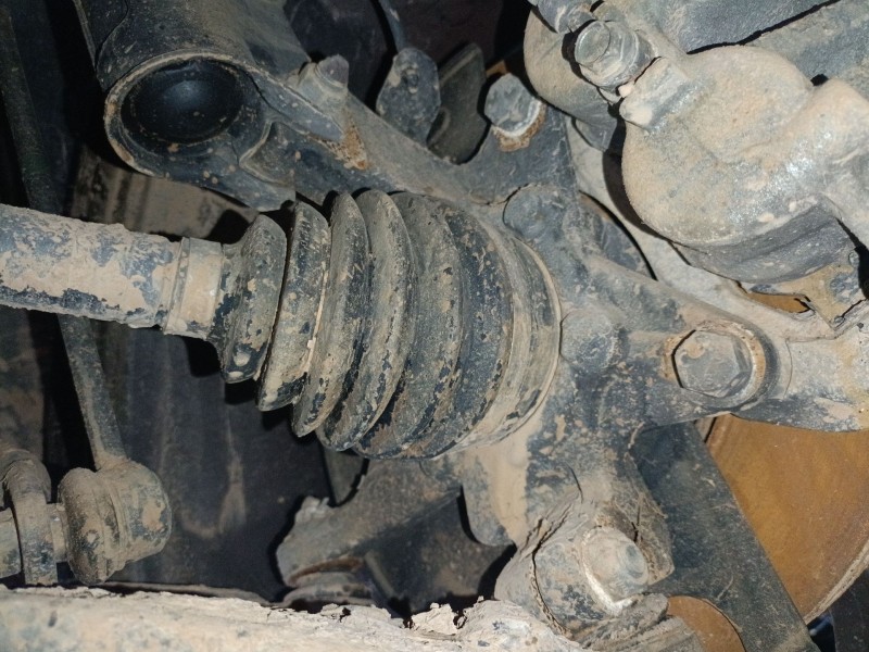 Recambio de mangueta delantera izquierda para ssangyong korando (c300) 1.5 e-xgdi referencia OEM IAM   