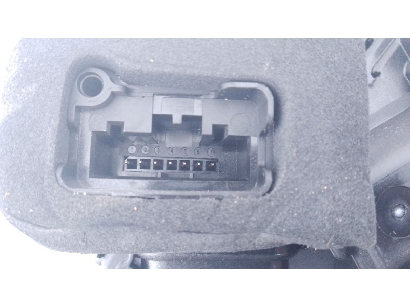 Recambio de cerradura puerta trasera izquierda para skoda kodiaq i (ns6, ns7, nv7) 2.0 tdi referencia OEM IAM   