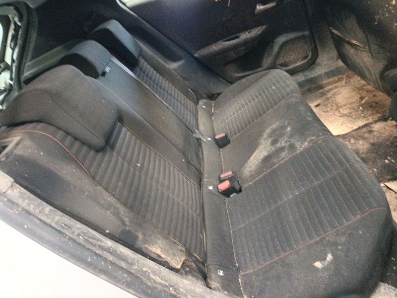 peugeot 2008 ii (ud_, us_, uy_, uj_, ur_, uc_) del año 2020