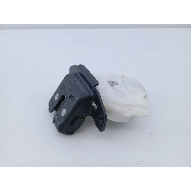 Recambio de cerradura maletero / porton para toyota yaris (_p13_) 1.5 hybrid (nhp130_) referencia OEM IAM   