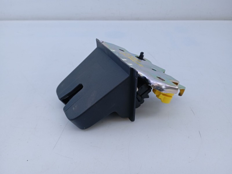 Recambio de cerradura maletero / porton para skoda octavia iv combi (nx5, pv5) 2.0 tdi referencia OEM IAM 5E382750601S  