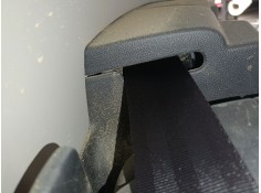 CINTURON SEGURIDAD TRASERO DERECHO 
