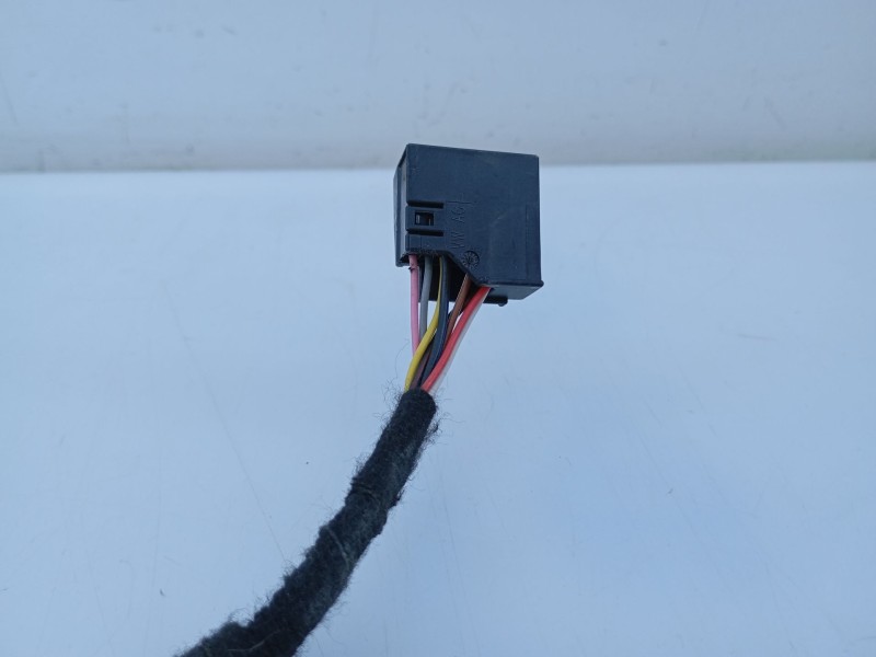 Recambio de retrovisor derecho electrico para skoda octavia iv combi (nx5, pv5) 2.0 tdi referencia OEM IAM 5E3857538  