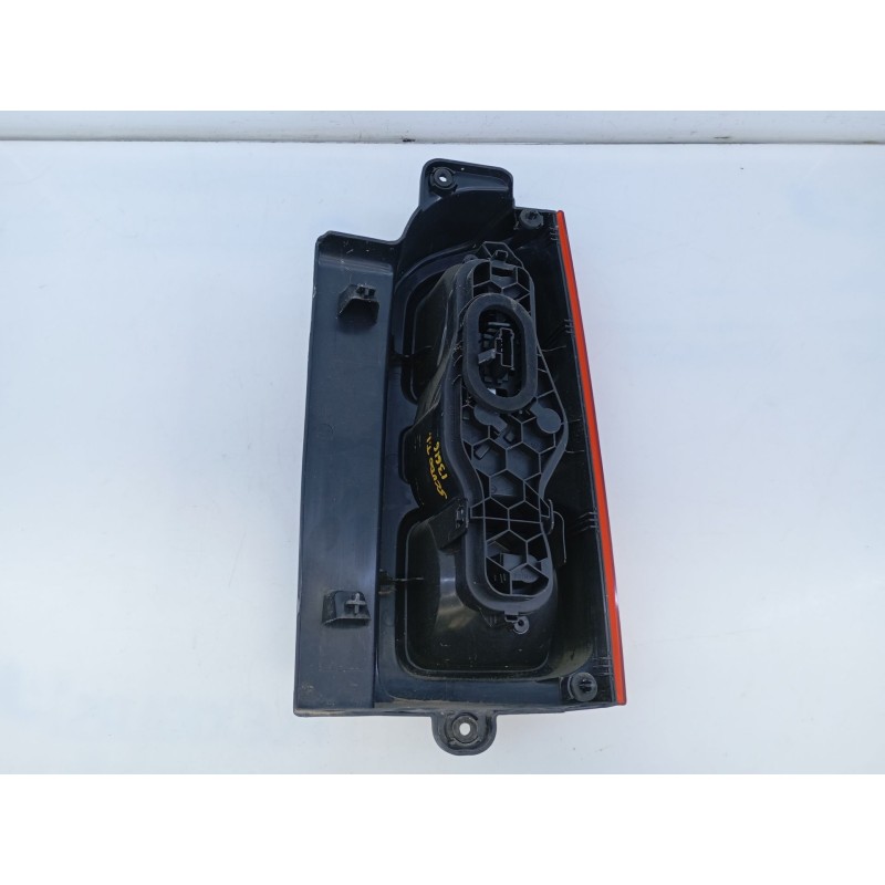 Recambio de piloto trasero izquierdo para fiat scudo furgoneta 2.0 multijet 145 (506) referencia OEM IAM   