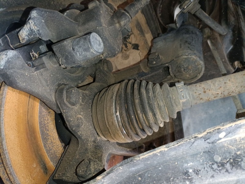 Recambio de mangueta delantera derecha para renault clio iv (bh_) 1.5 dci 75 referencia OEM IAM   